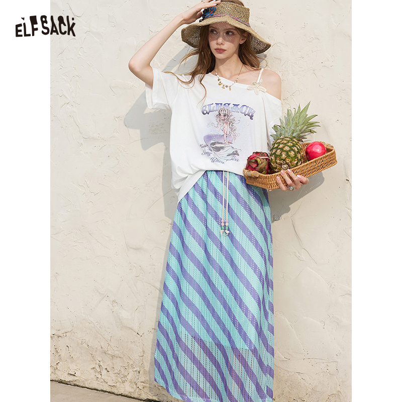 Women'S Fashion Graphic Tees - ELFSACK 여성용 오프 숄더 화이트 티셔츠와